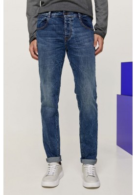 Mπαλιντ Τζιν